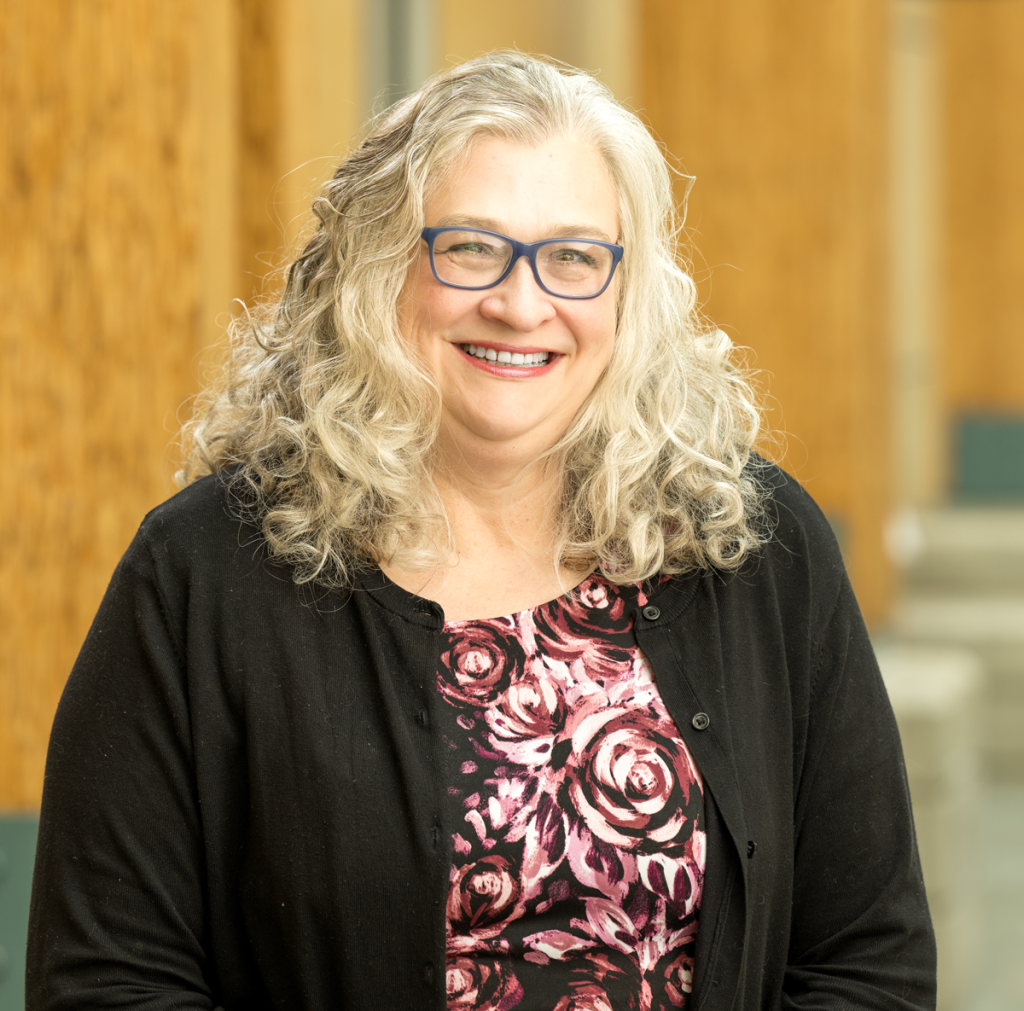 Photographic portrait of CANARIE Board Member Paula Wood-Adams